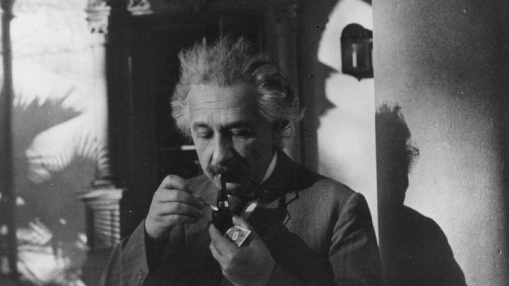einstein smoking pipe at caltech